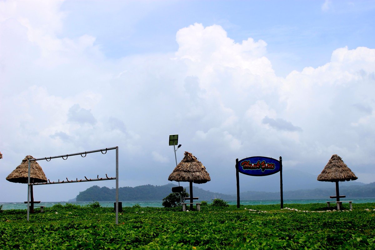 travellerAmit's tweet photo. What if you can travel to this picturesque island and indulge yourself
#Andaman #travelnews #travel #getPollutionOut http://t.co/VYAe5iXcri