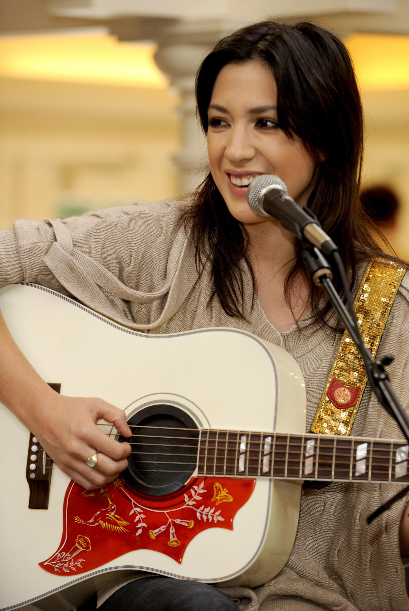 Happy Birthday MICHELLE BRANCH   turns 32. 