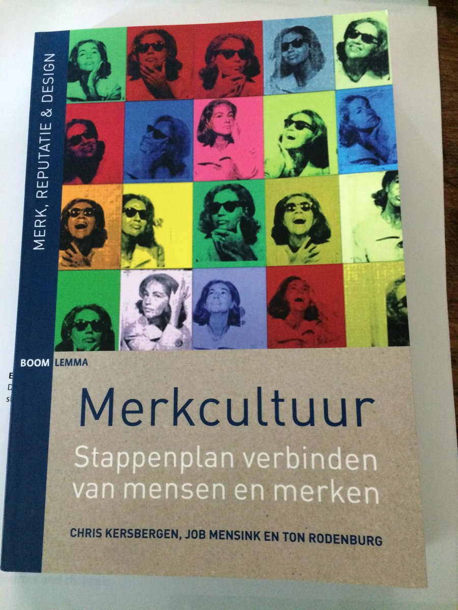 ardiennev's tweet photo. Net binnen: Eindelijk een boek over de kracht van de combi HR en marketing #merkcultuur. Ben benieuwd! http://t.co/LMUg6DeJqP