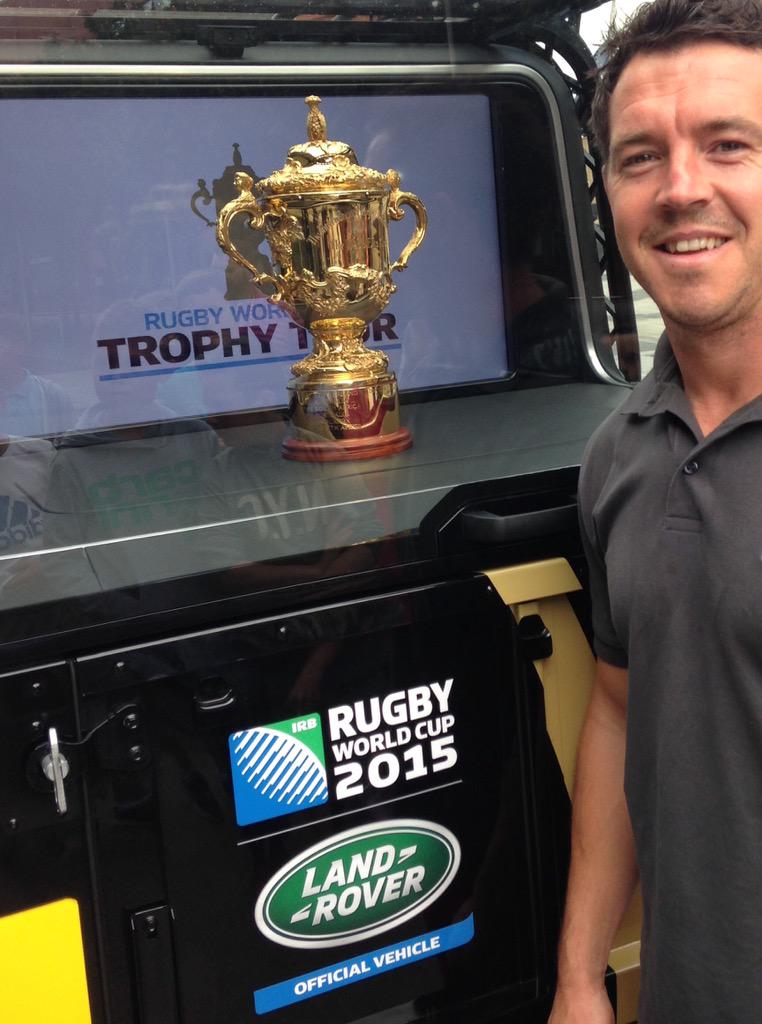 Claptwa's tweet photo. Nice 2 have a pic with this little beauty 🏆#WorldCup2015 #bringithomeboys #iamwales 🏉 http://t.co/zr6p4GD5g0