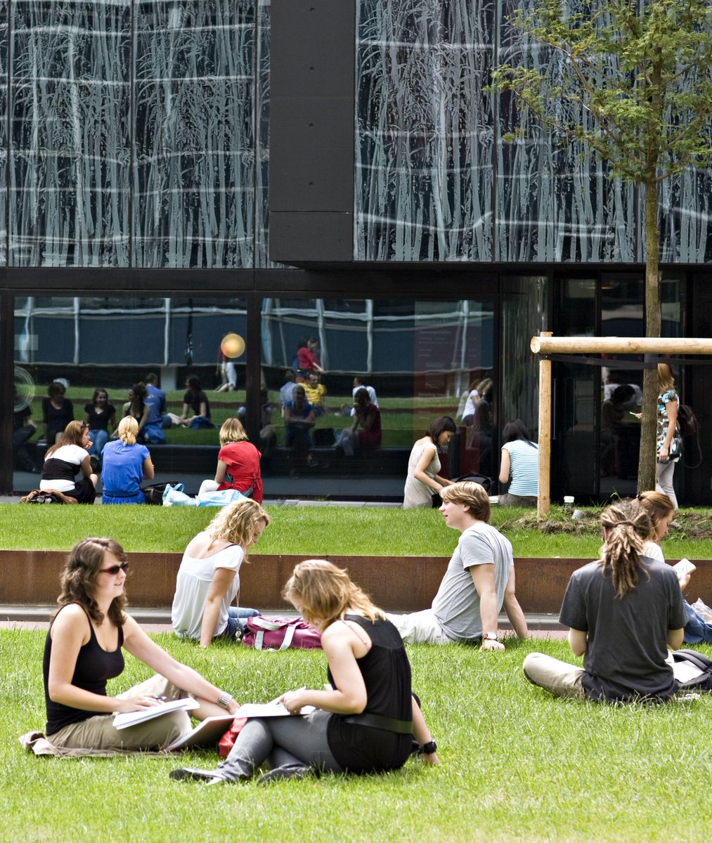 Utrecht Summer School 6 juli van start met 3.000 studenten en 200 cursussen pers.uu.nl/studenten-utre…