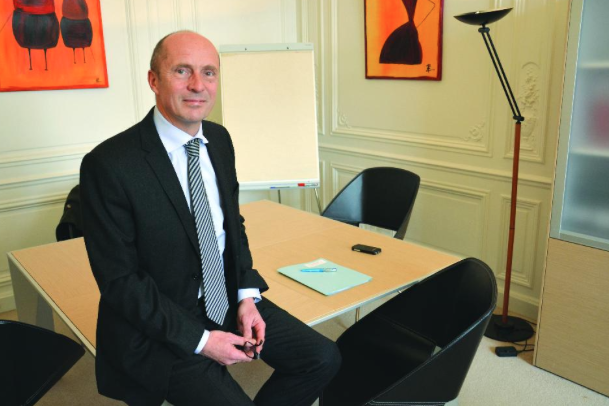 Ch_CTM's tweet photo. RT @WhatsUpDoc_mag: "L’industrie pharmaceutique connaît 1véritable big bang» P. Errard  http://t.co/6viH2bUYhN http://t.co/5u9ctmPd2h