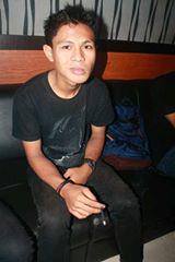 Kamuu selalu di sini ayg {} <a href="/RPrasadana/">Randy</a>