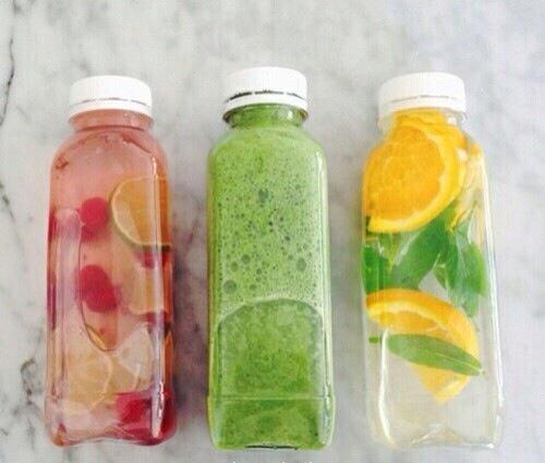 LadiesGolfDiary's tweet photo. We love to take these on the course with us! Recipes coming soon to http://t.co/e7Pw8VTpzv #Healthy #Golf #LadiesGolf http://t.co/4eKLIoLXQD