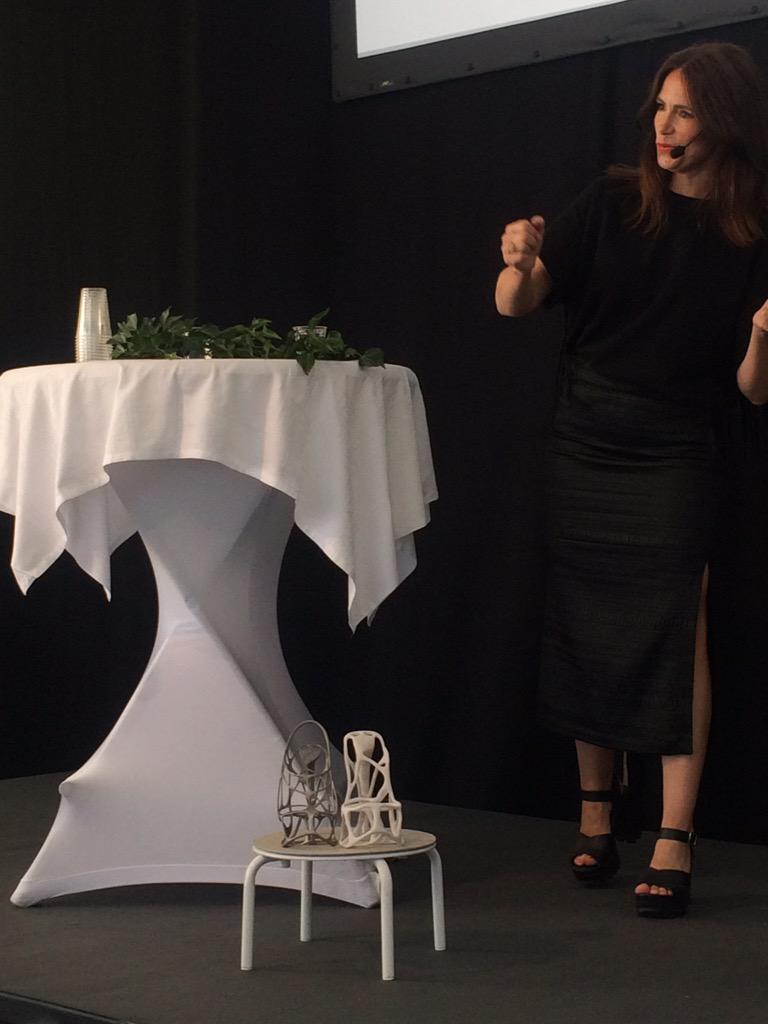 Jernkontoret's tweet photo. #ladygagaskor #3dprinting #industrintarmatchen #Almedalen @ElinKFrendberg @NaimJosefi http://t.co/4Op6npV5al