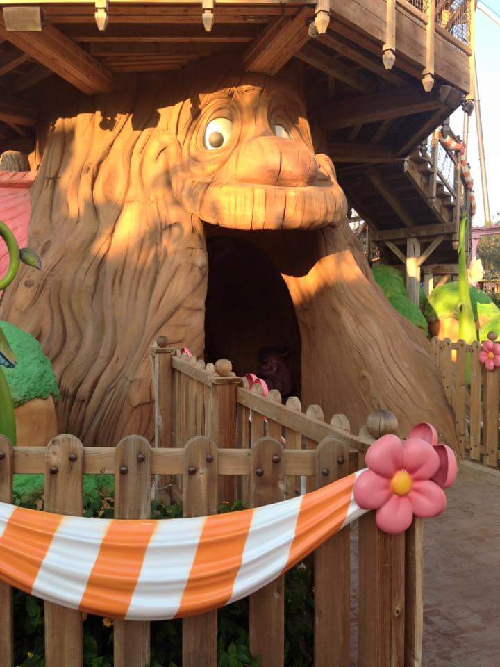GloriaM_93's tweet photo. PortAventura @lidiacocaserna http://t.co/eZH5vaPSjA