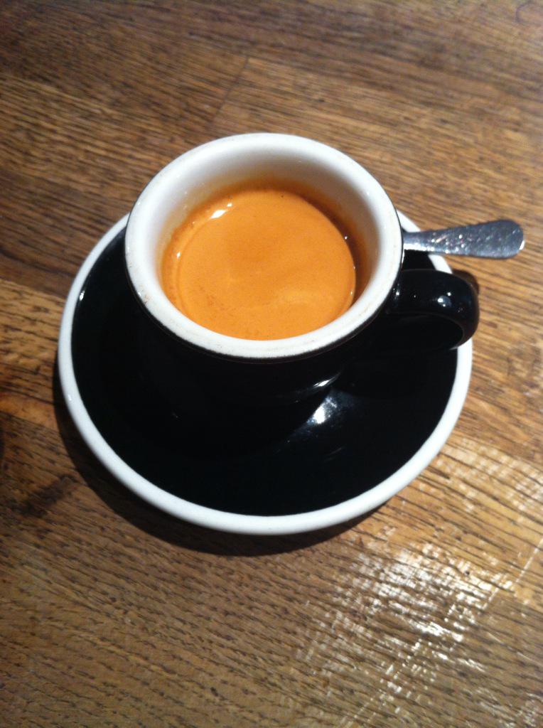 NudeEspresso's tweet photo. Come enjoy the very last of our single origin #espresso from Brazil! Moving on to an Ethiopian real soon! #hanburyst http://t.co/qUWTmvFRW8