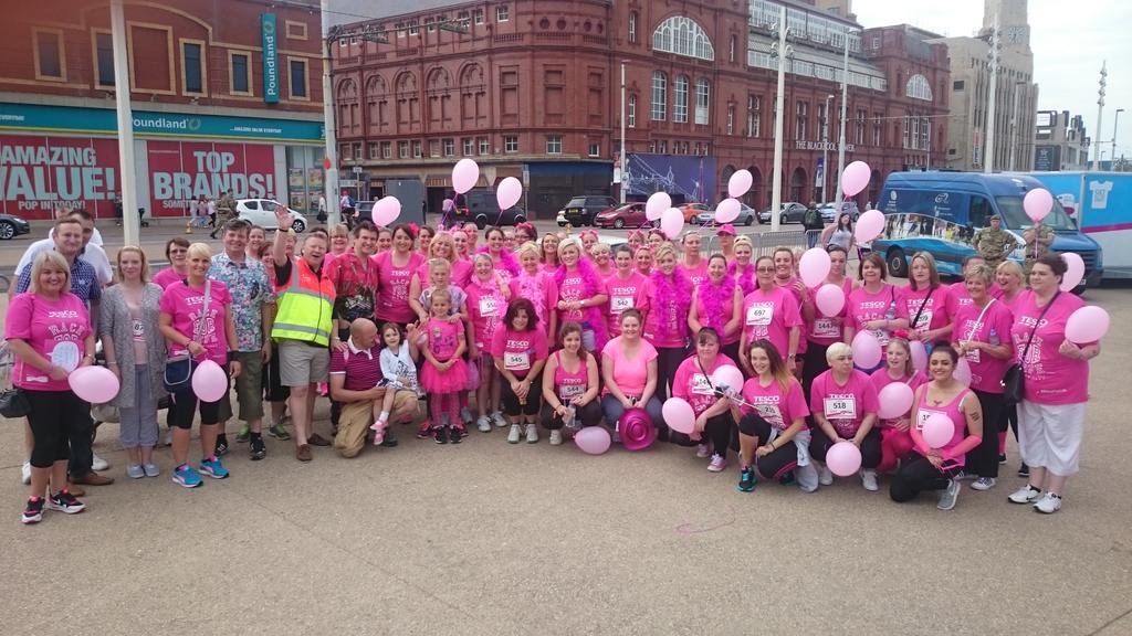 <a href="/mattashby27/">Matt Ashby</a> <a href="/raceforlife/">Race for Life</a> <a href="/ziggyhamer/">ian hamer</a> <a href="/FairhurstHf/">Helen Fairhurst</a> fantastic effort by all involved, great night!!