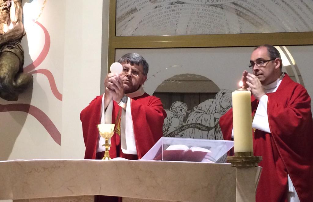 cardiffmenevia's tweet photo. Holy Mass today at the #DivineMercySanctuary celebrated by Fr. David Hayman. @PontypoolParish http://t.co/foEoZMtHxJ