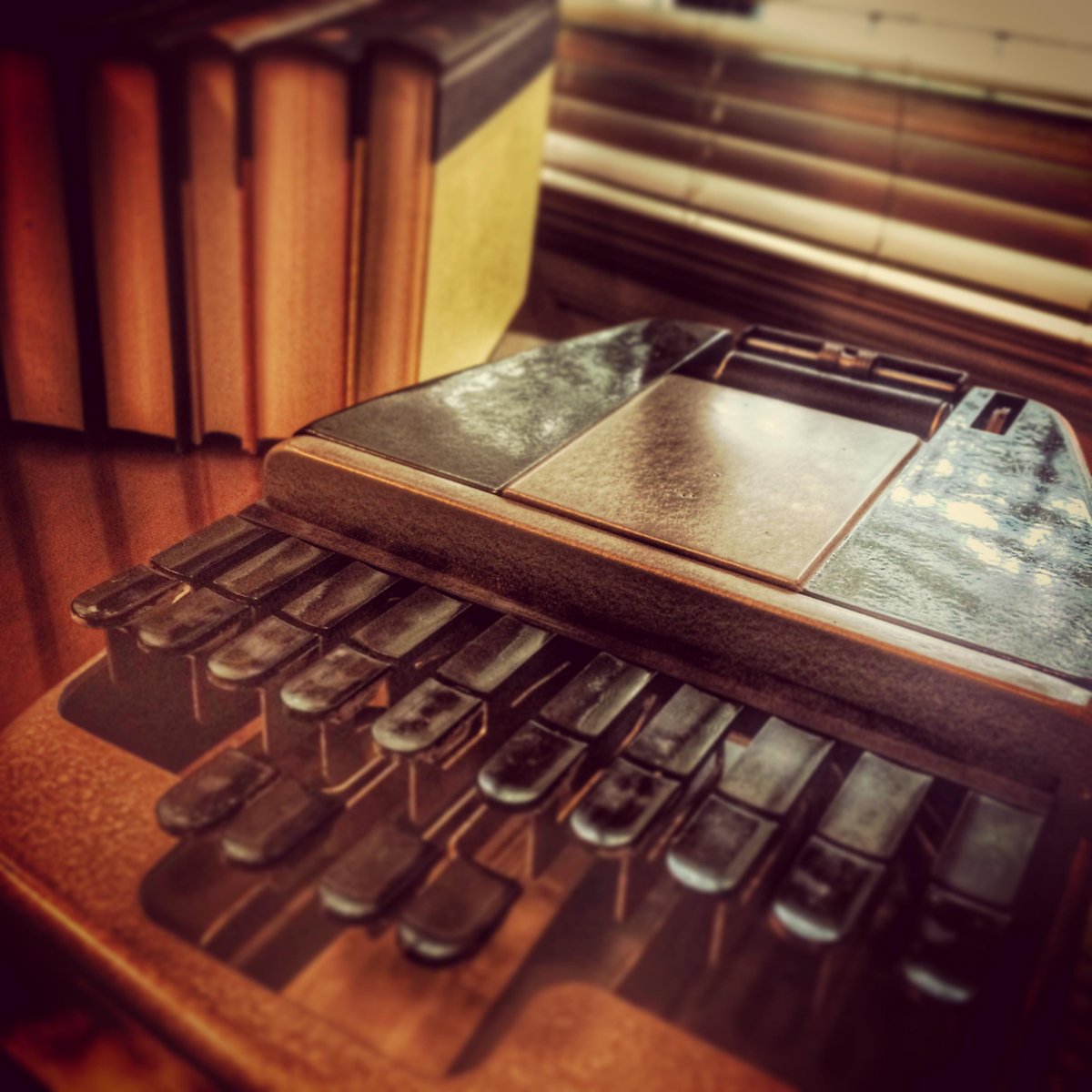 TBT to a #retro #stenography machine from our collection. #courtreporting #courtreporters  📚🔌💽💻📲 #evolvingtechnology