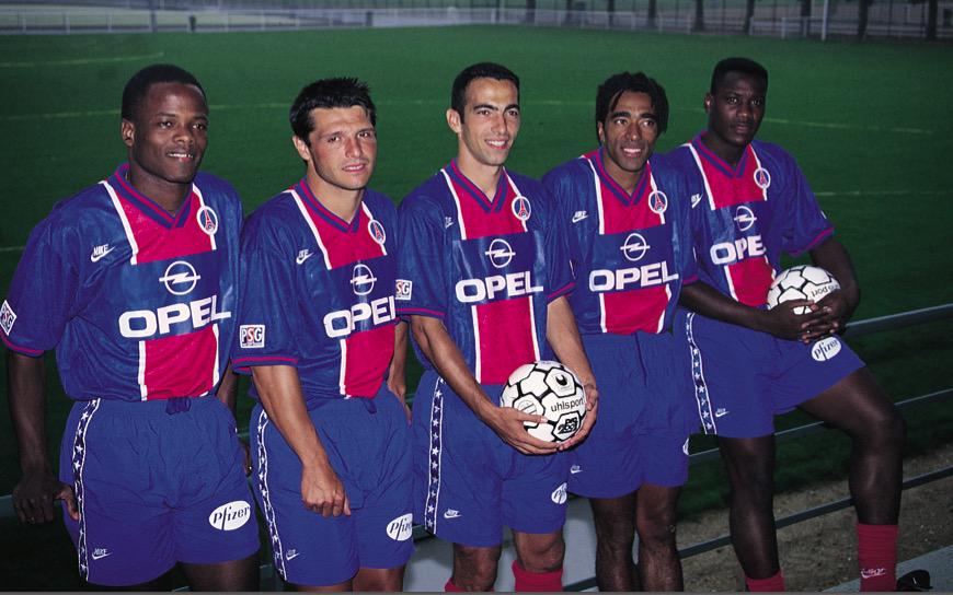 Histoire du #PSG på Twitter: "Julio César Dely Valdes, Laurent Fournier,  Youri Djorkaeff, Patrice Loko et Bruno N'Gotty, 1995. #PSG  http://t.co/GtBdP3TL0p"