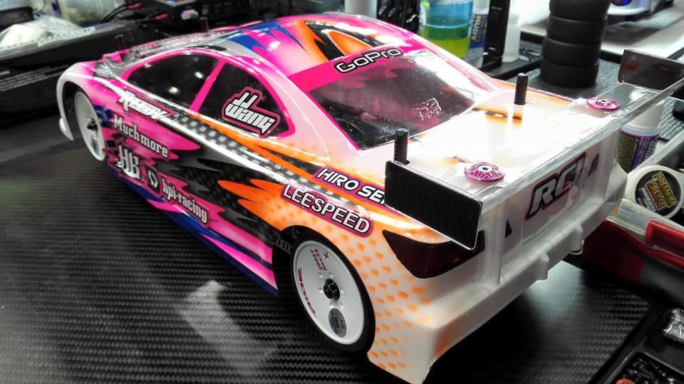 OfficialHPI's tweet photo. #HBHPIRacing #HBpro5 #jjwang #toshihikohara #HPIRacing #ets #slovakia #rcracing #racing http://t.co/EiZttrLQ2P
