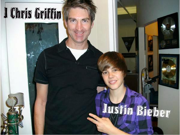#TBT to working with <a href="/justinbieber/">Justin Bieber</a>. Justin's grown just a liiiittle bit since then! #justinbieber #producerlife #nyc