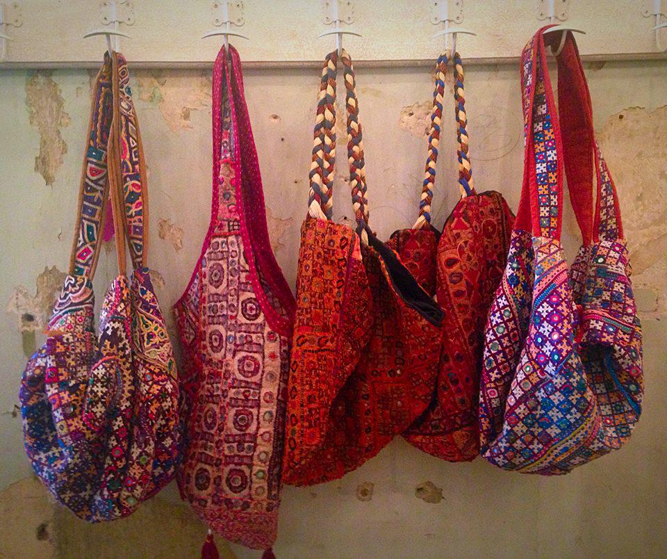 arcobcn's tweet photo. Cositas de @ladiesandgentleman_bcn que encontraréis en el #SummerMarket de mañana: http://t.co/E0RqWsneJo #deco http://t.co/652VonRzkD