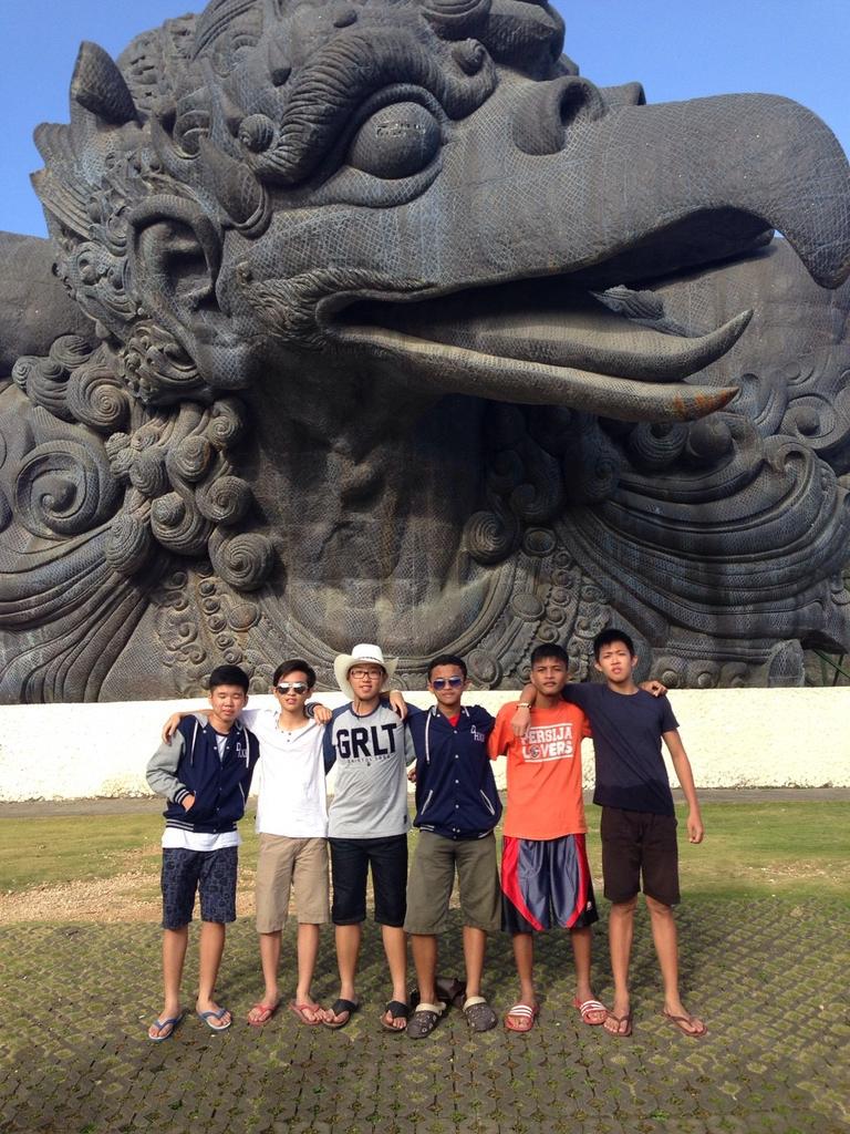 GregoriosHS tweet picture