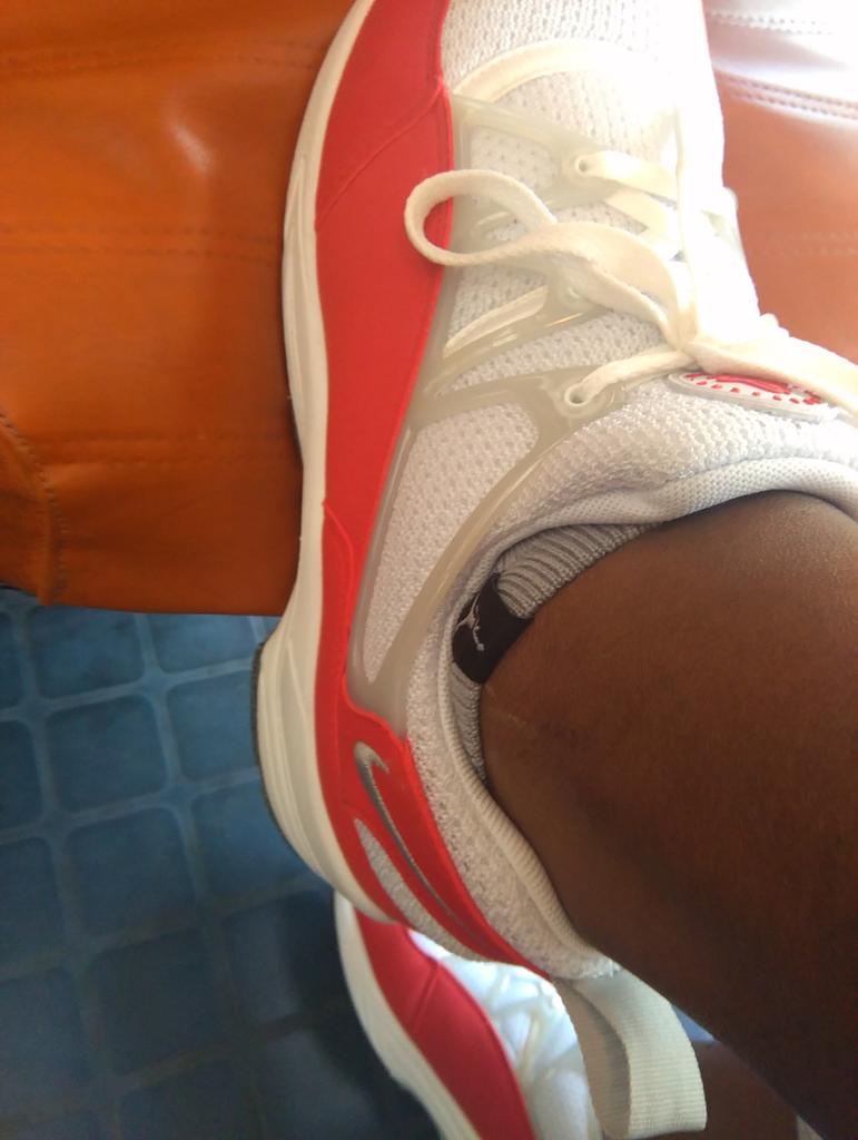 OphelLee's tweet photo. Huarache light http://t.co/rIBOpElgJ6