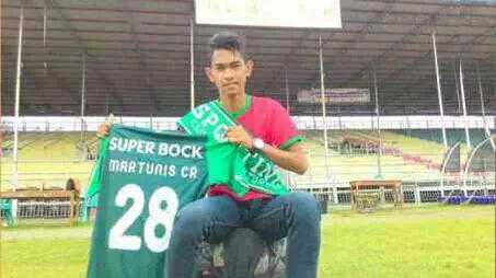 realmadridindo1's tweet photo. Good Luck @MartunisCR8 Semoga kelak bisa Menjadi The Next Cristiano 2 (setelah CristianoJr) #HalaMadrid http://t.co/EijhAFLjvJ