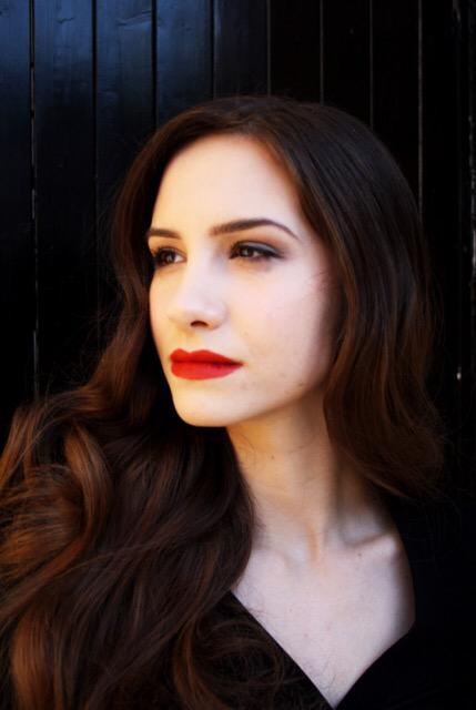 By me #Hollywood #glamour #glam #MUA #hairstyle #hairdressing #redlip #smokeyeye #classic