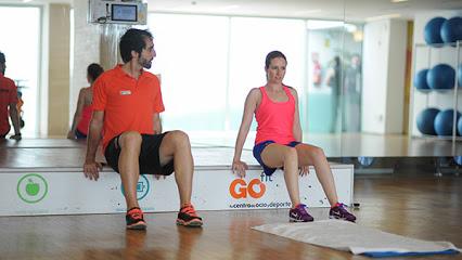 elmundoes's tweet photo. Este verano, neutraliza los efectos del ‘chiringuito’ en 10 minutos http://t.co/pnfpgR87Fe #NosMovemos http://t.co/slvNB6g7fS