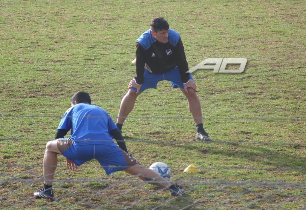 Tincho López tweet media