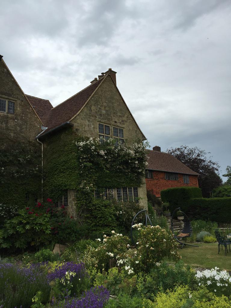 Group Construction tweet media