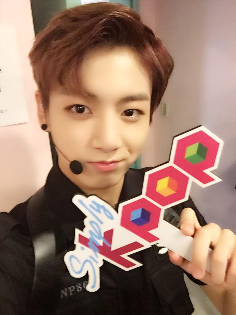[Picture] BTS at Simply Kpop Twitter [150702]