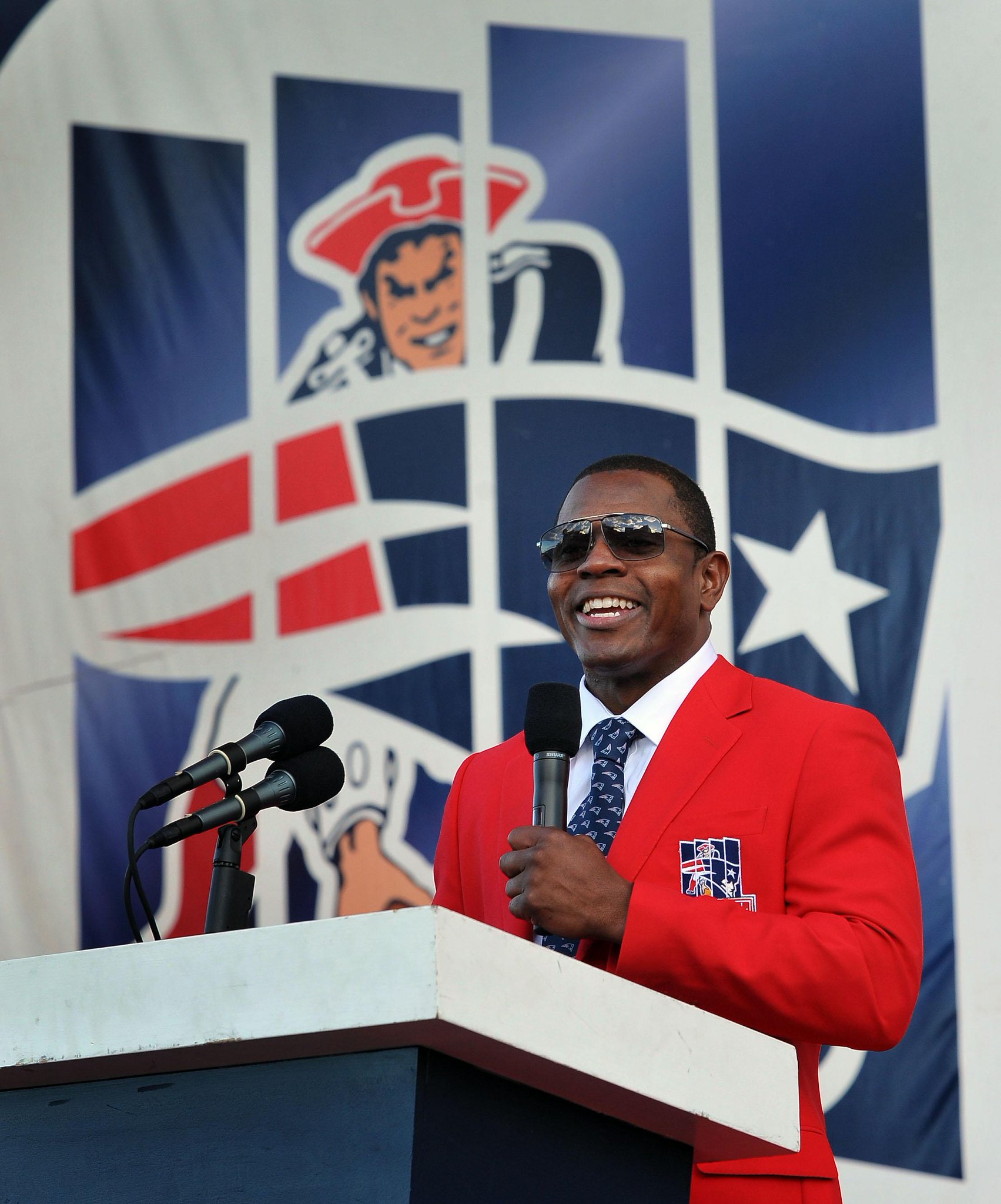Wishing a Happy Birthday to our HOFer, Troy Brown! 