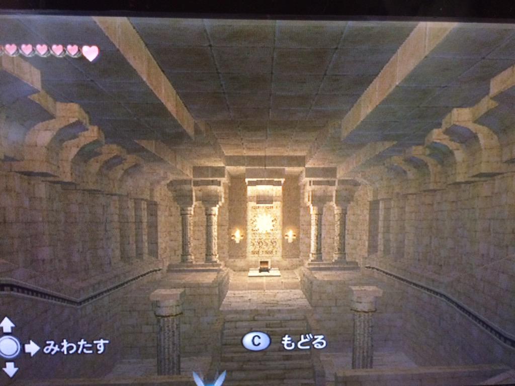 ぽらりす 処刑場入ったからうろうろしてたんだけど やっぱりあそこ処刑場って名前の神殿だよね 蛇を持った女神像 がそこら辺にあったんだけど 巨大邪神像とか魂の神殿を連想するよね もしかしたら魂の神殿を覆うようにして造ったのかもしれないね