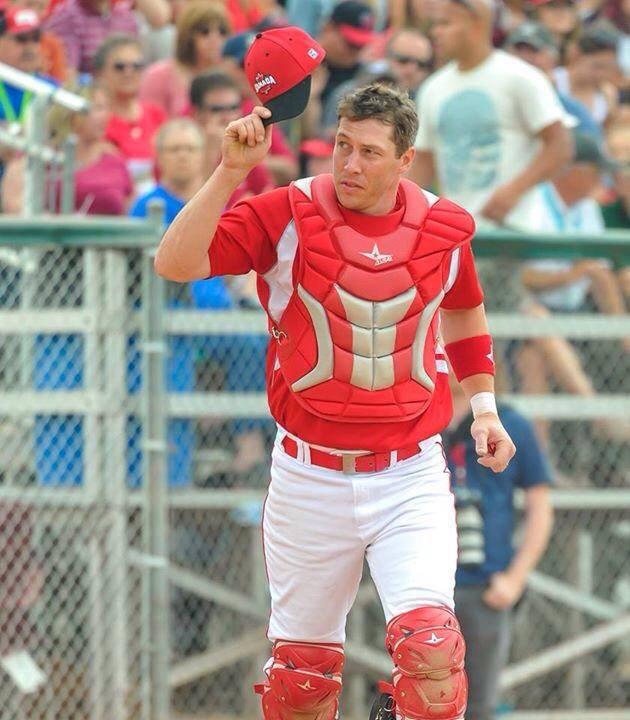 Mastodons tweet media