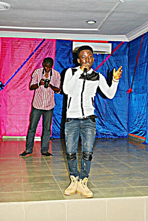 iamup2date's tweet photo. Dope performance #WHYNER ~#AYEKAYE http://t.co/inD0hal9l8