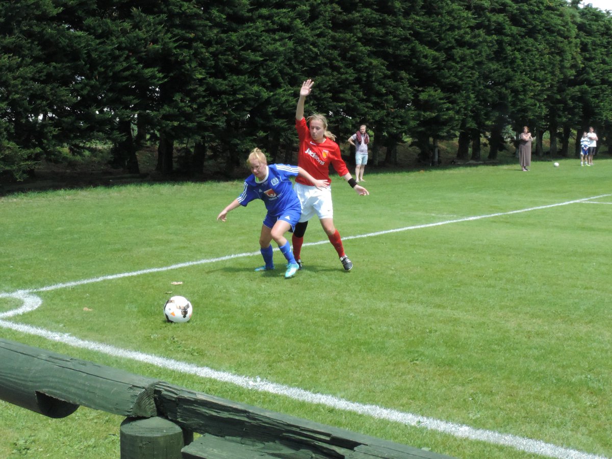 Jersey beat Gotland 3-1 at Le Couvent to reach the Island Games Women's football final. #Jersey2015 ^jf