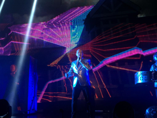 petshopboys's tweet photo. The #PSBtour is at #housefestival today, so to warm up, some recent pics from #FlowLJ. Image by @MikeDJeremy. http://t.co/jhfFHYzRbF