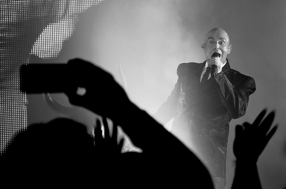 petshopboys's tweet photo. Neil being caught on camera as Darja Ster also takes her shot. Thanks for the pic, Darja! #FlowLJ #PSBtour #Slovenia http://t.co/SHMRY14X22