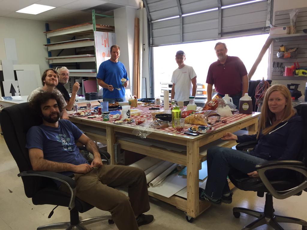 SignaramaFC's tweet photo. Early 4th Barbecue with our team.  Brats, salads, guacamole, @benandjerrys,  &amp; squirt guns! http://t.co/8iXUhWbwuV