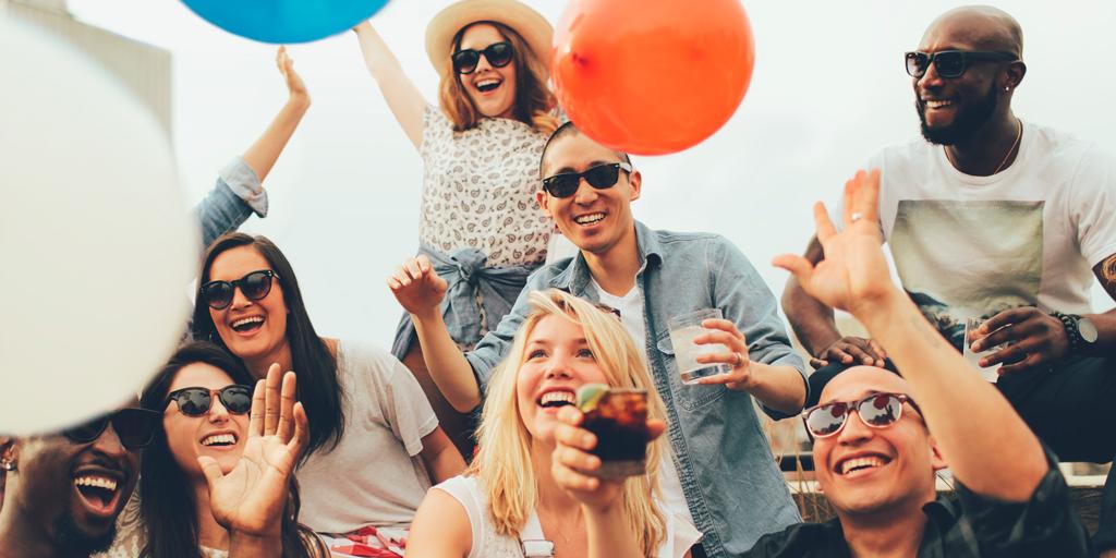 Red, white, and BACARDI. Cheers! #4thofJuly