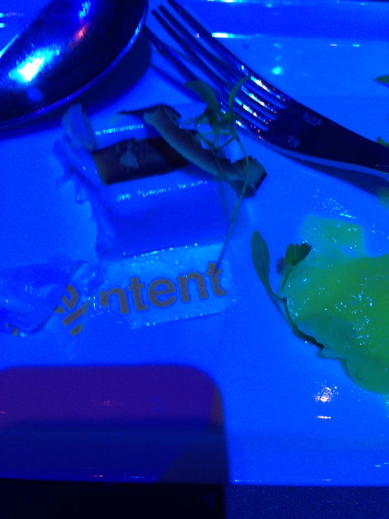 NatashaPPA's tweet photo. Dessert was in-tense... Or next to it... #aopawards #puntastic #noapology http://t.co/nYG28znnB7