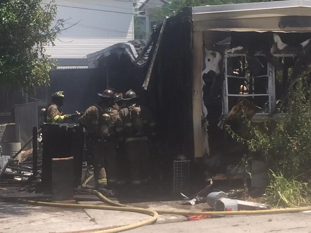 MeridianFDChief's tweet photo. Crews put a quick stop on a fully involved trailer fire. Kept it from spreading. 100 degrees outside- hot in gear. http://t.co/HYjVgaWGRi