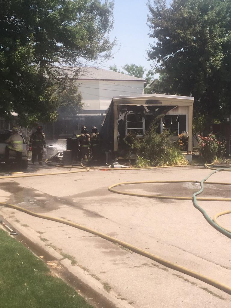 MeridianFDChief's tweet photo. Crews put a quick stop on a fully involved trailer fire. Kept it from spreading. 100 degrees outside- hot in gear. http://t.co/HYjVgaWGRi