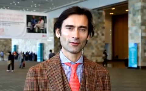 PerioSpot's tweet photo. "Hard and Soft Tissue Generation" with Sacha Jovanovic @for_org @gideinstitute #implantology http://t.co/EgXDp86Lcy http://t.co/Z2UkLa9aM8