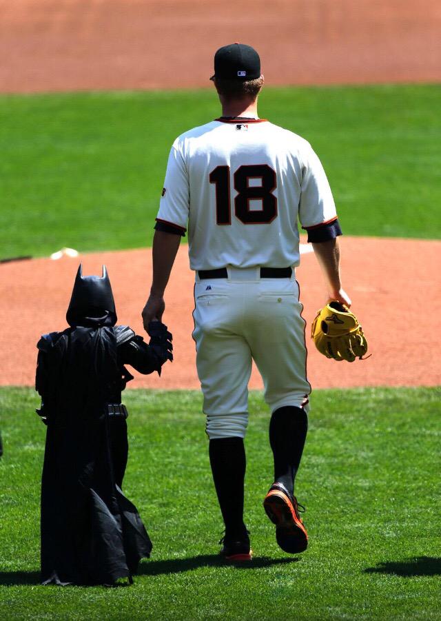 carmenkiew's tweet photo. This is the last real memory I had of Matt Cain before today. So happy he's back. http://t.co/p3az2QdTJr