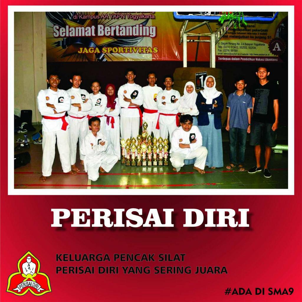 Trappsila16's tweet photo. Nih buat adek-adek smp yang masih bingung mau SMA mana. Kenapa ga masuk trappsila aja? #cumadiSMA9 #cumadiSMA9 http://t.co/PaNlPZL0gF