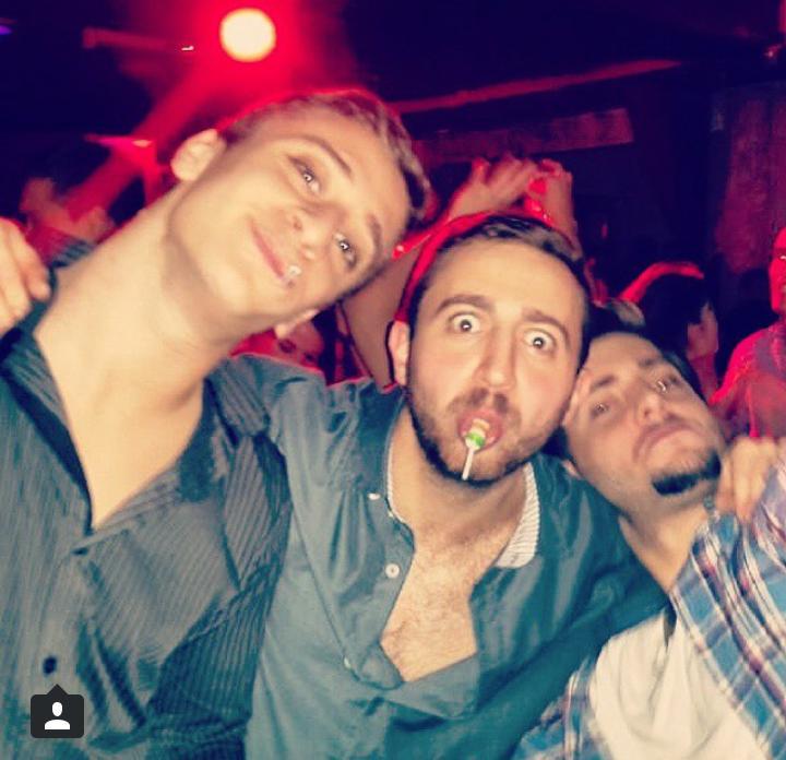 Parquecotatore's tweet photo. Posible sanción a los jugadores @axeleboli , @teocamblong y @juanignaciov18 , Por salir de joda cuando no debían . http://t.co/m9upuAvQcs