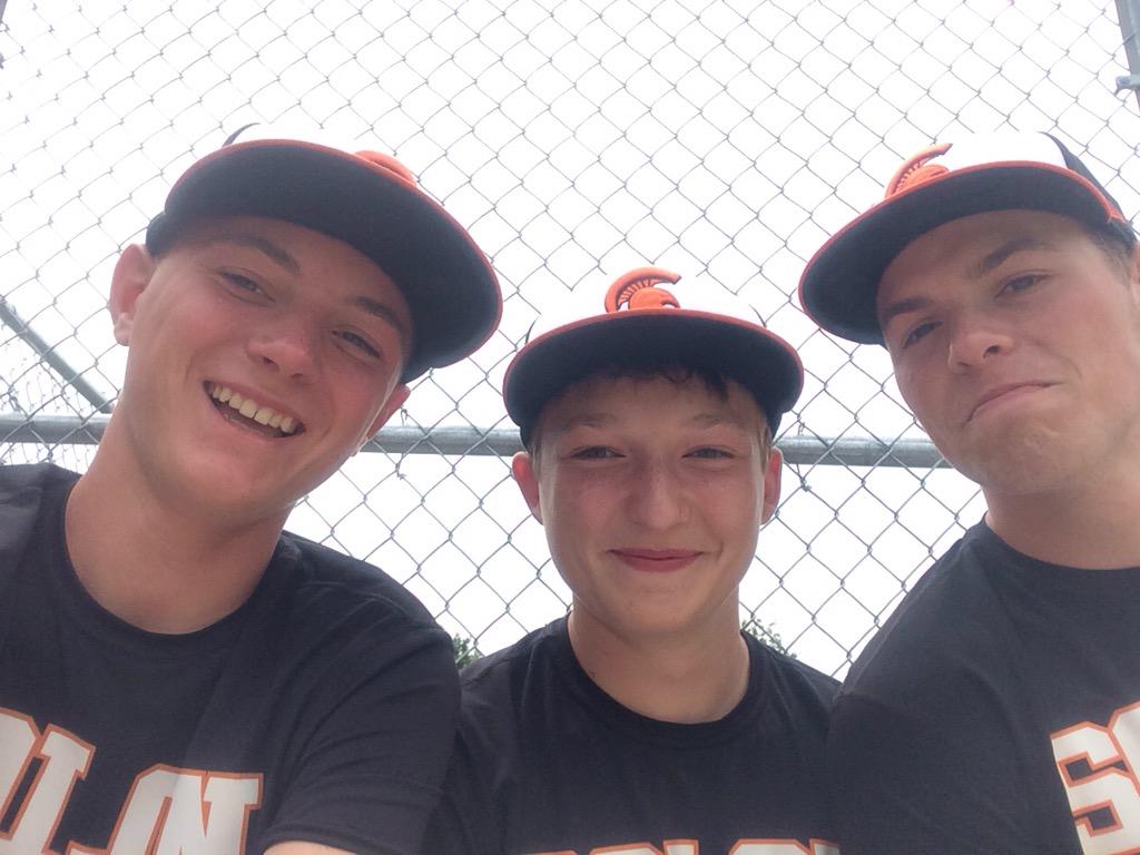 L3Solon's tweet photo. Coach Mitch joined the squad http://t.co/FSJOc5p7nv