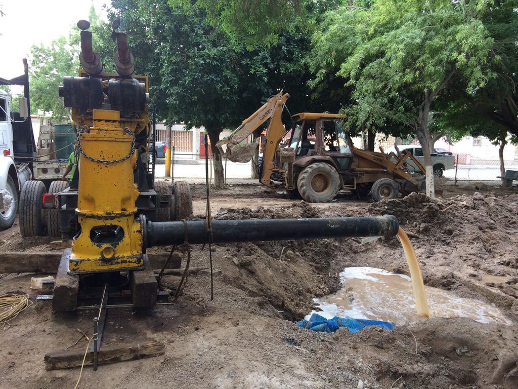 Iniciamos el aforo del pozo de agua en la Col. Nueva Los Ángeles #Torreón #SeguimosTrabajandoJuntos