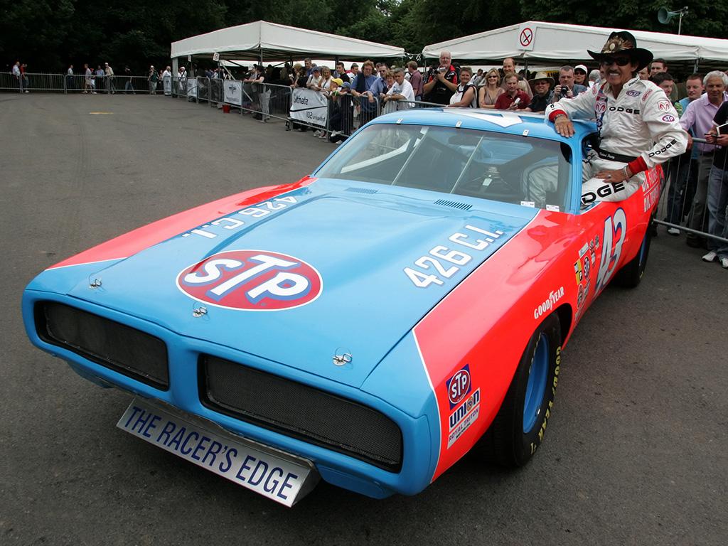 Happy Birthday to Richard Petty, who turns 78 today! 