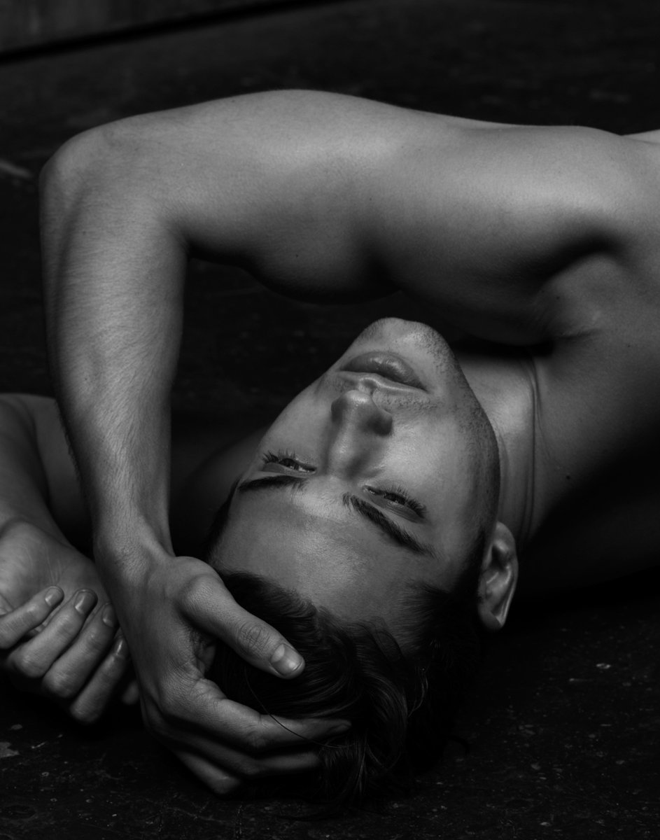 Head over to Beige for an online exclusive from @JustinCampPhoto featuring <a href="/benkbowers/">Ben Bowers</a>. Enjoy! bit.ly/1CNH1tC