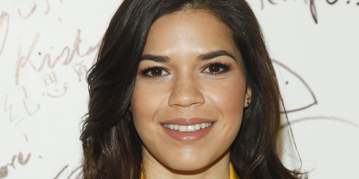 HuffPostContrib's tweet photo. .@AmericaFerrera has a message for @realDonaldTrump http://t.co/UQ9ACaSUyF http://t.co/6v2JOtoKSm