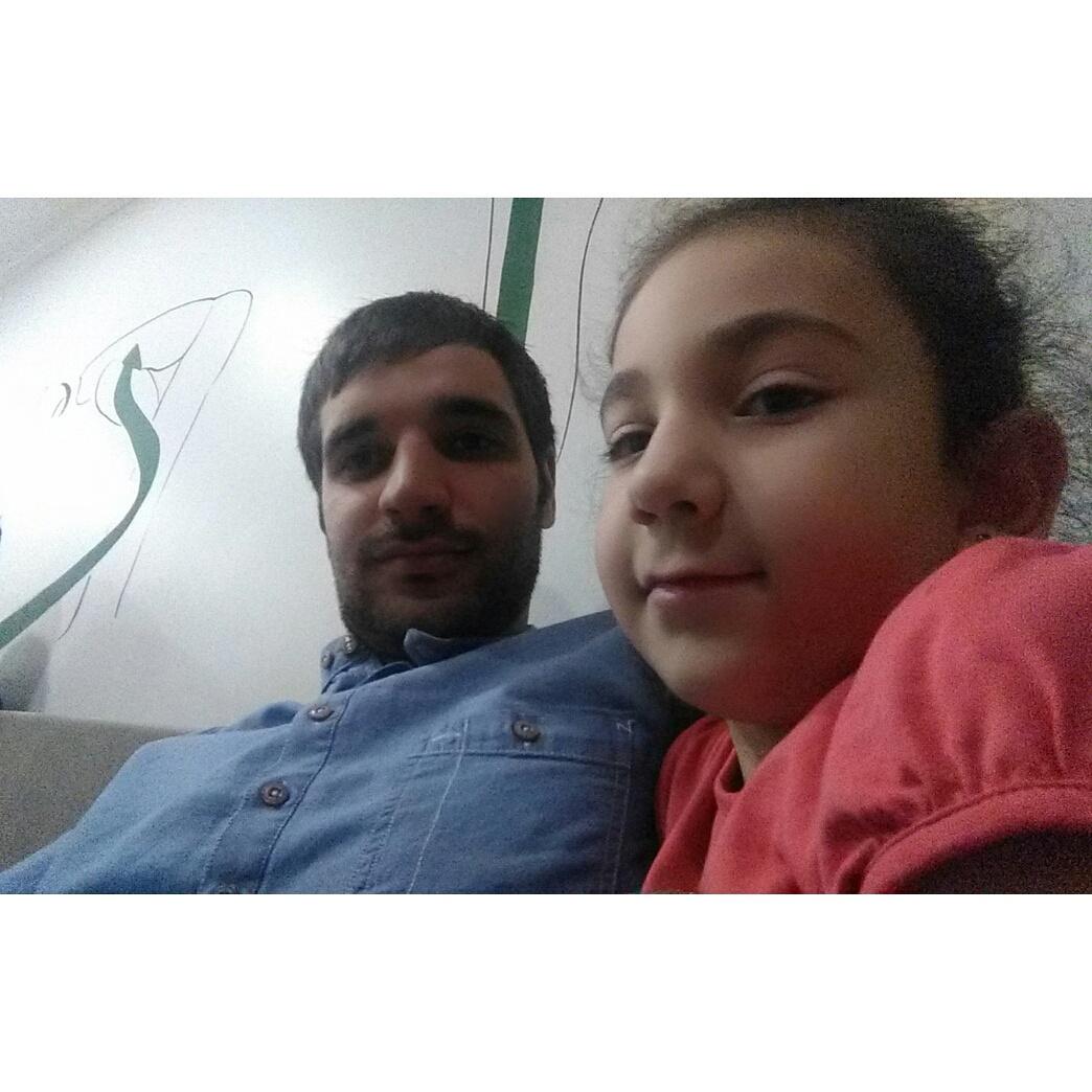 Bu ufak davşan tüm ablaları adına bizi ziyarete gelmiş geri çevirmek olmazdı :)