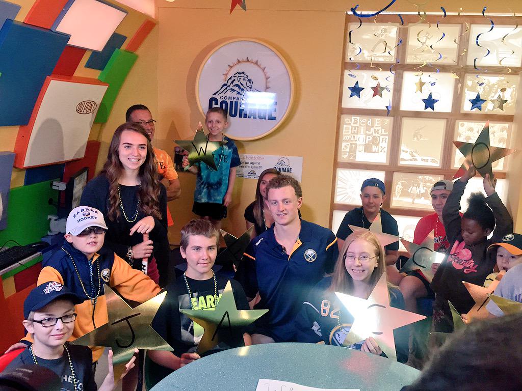 RoswellPark's tweet photo. Welcome @Jack_Eichel11! We can't thank you enough for brightening the day (and year!) of our pediatric patients. http://t.co/tr70vTwbwZ