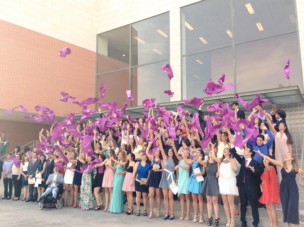 UniversidadMH's tweet photo. ¡Enhorabuena graduados! II Promoción del Grado en #Psicología de la #UMH, #feelUMH. http://t.co/epnmMCw1IS